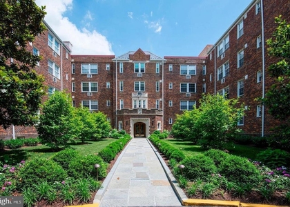 3051 Idaho Avenue Nw - Photo 1