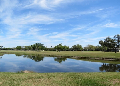 7193 W Country Club Drive N - Photo 1