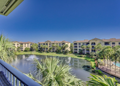 500 Uno Lago Drive - Photo 1