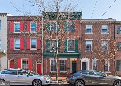 789 S 2nd Street - Photo 1