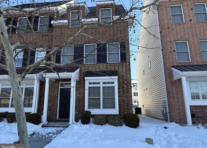 626 D Street - Photo 1