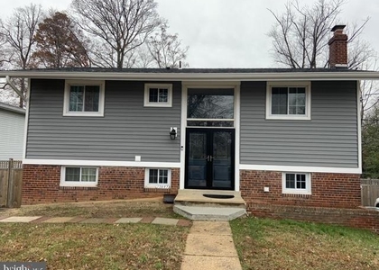 13807 Eastland Street - Photo 1