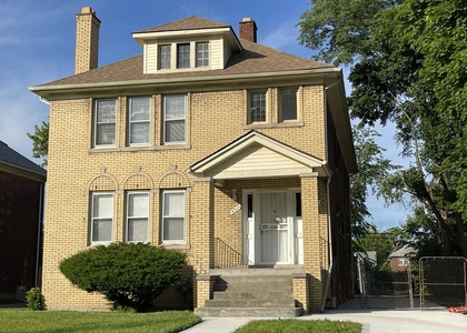 4708 Lakewood Street - Photo 1