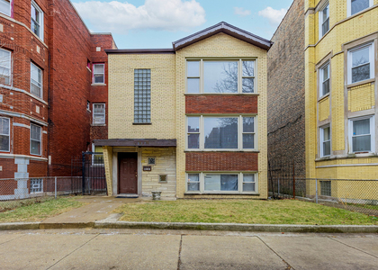 7637 S Essex Avenue - Photo 1