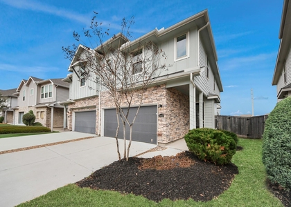 22658 Sutherland Bend Lane - Photo 1