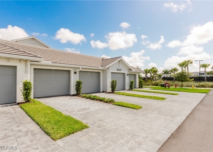 5427 Double Eagle Circle - Photo 1