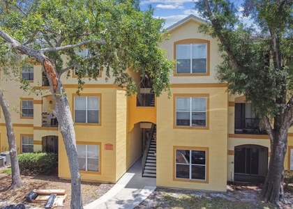 5606 Pinnacle Heights Circle - Photo 1