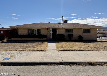 2900 Polk Avenue - Photo 1