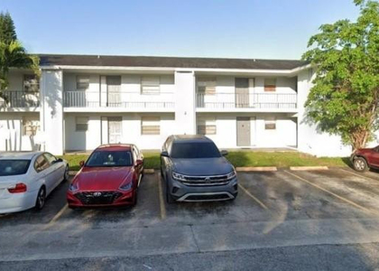 2221 Nw 58 Avenue - Photo 1