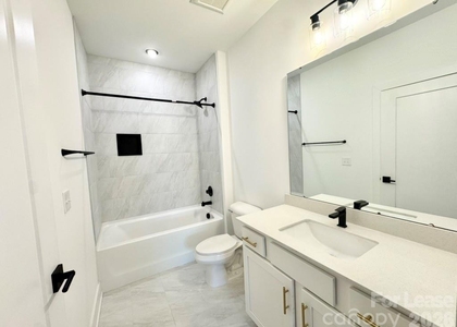 175 W Black Street - Photo 1