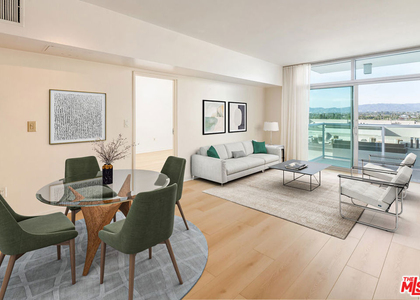 13700 Marina Pointe Drive - Photo 1