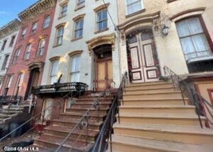 17 Ash Grove Place - Photo 1