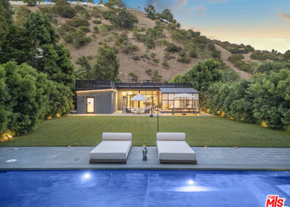 1833 Franklin Canyon Drive - Photo 1