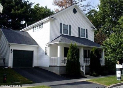 27 Horseshoe Drive - Photo 1