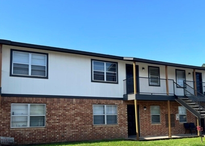 1415 W Norris Street - Photo 1