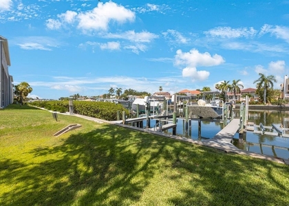 1125 Pinellas Bayway S - Photo 1