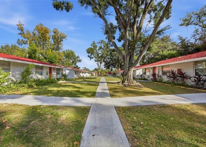 11733 N 12th Street - Photo 1