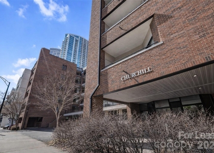 224 N Poplar Street - Photo 1
