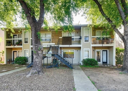 1903 W Loop - Photo 1