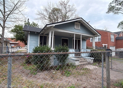511 Ivy Street - Photo 1