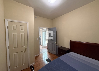 Benziger Avenue - Photo 1