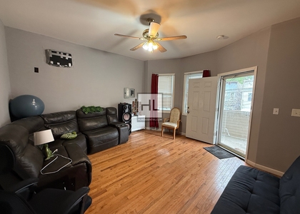 Benziger Avenue - Photo 1