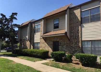401 Se 12th Street - Photo 1