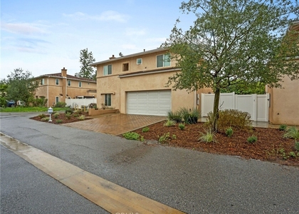 15940 W Ward Court - Photo 1