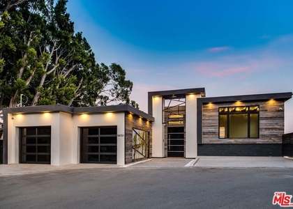 8401 Wyndham Road - Photo 1