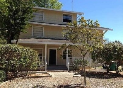 119 N Orange Avenue - Photo 1
