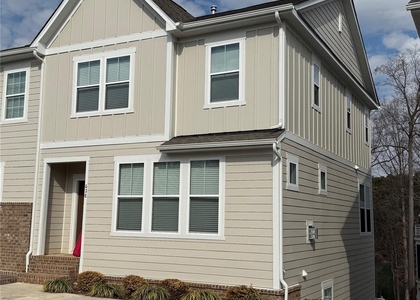 628 Amalfi Drive - Photo 1
