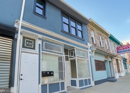 230 N 9th Street - Photo 1