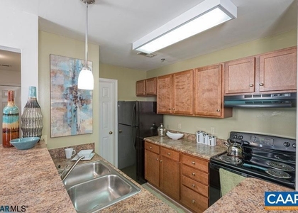 200 Lake Club Ct - Photo 1