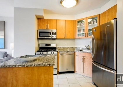 6th Avenue - Photo 1