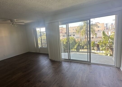 1420 S Oakhurst Drive - Photo 1