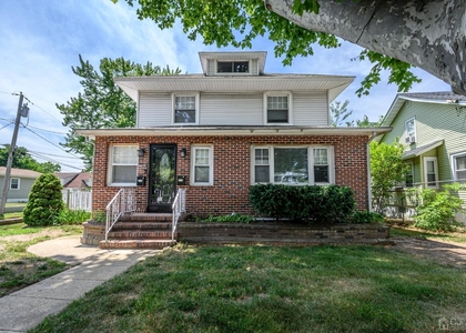 405 Main Street - Photo 1