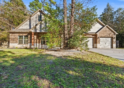 12140 Goliad Lane - Photo 1