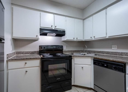 6505 Westheimer Road - Photo 1