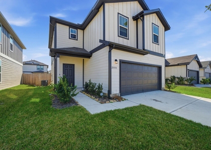 23531 Autumn Harvester Drive - Photo 1