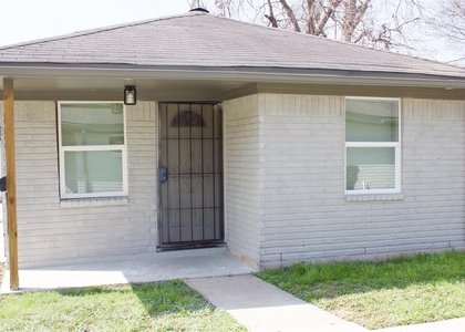 1323 E 32nd 1/2 Street - Photo 1