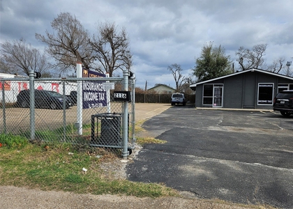 2116 Lockwood Drive - Photo 1