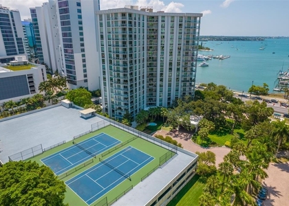 1111 N Gulfstream Avenue - Photo 1