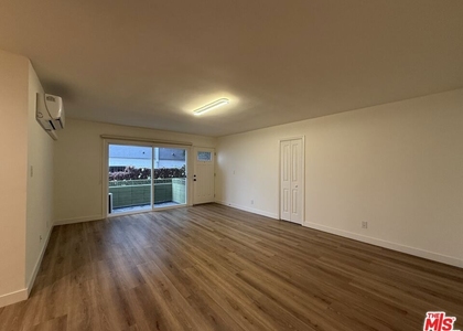 314 S Clark Drive - Photo 1