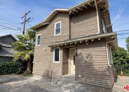 2641 S Budlong Avenue - Photo 1