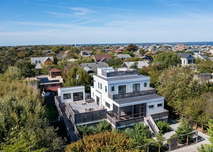 31 Atlantic Avenue - Photo 1