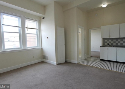 100 E Price Street - Photo 1