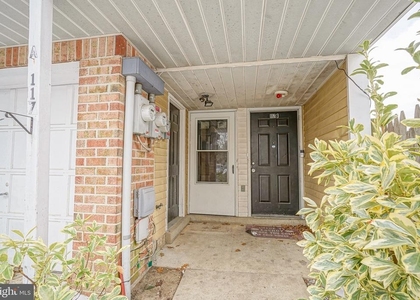 117 Chaucer Road - Photo 1