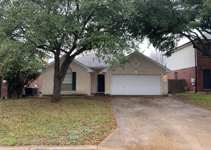 17130 Copperhead Dr - Photo 1