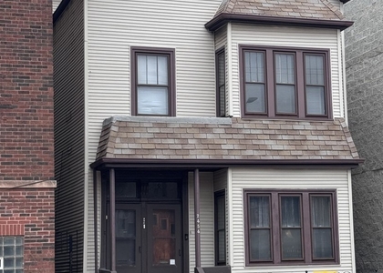 2454 W Diversey Avenue - Photo 1