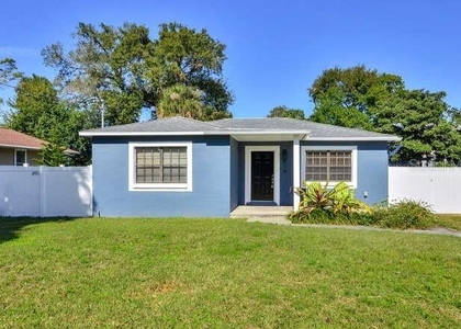 816 E Frierson Avenue - Photo 1